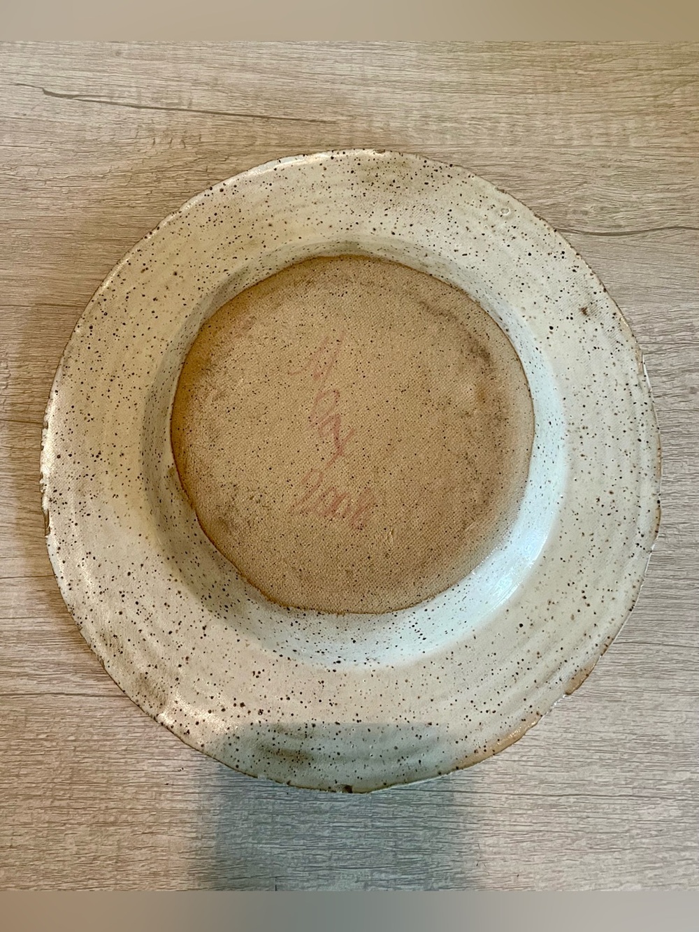 Vintage Speckled Ceramic Bowl with Grape Leaf Accent - Picture 3 of 5